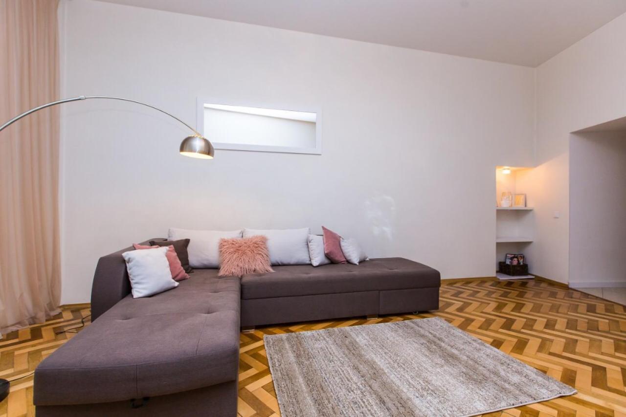 Miamo Apart Гнатюка 18 Lviv Extérieur photo